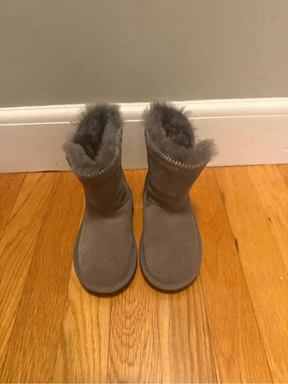 Ugg toddler boots -Gray Shearling Zip Detail Suede Boots
